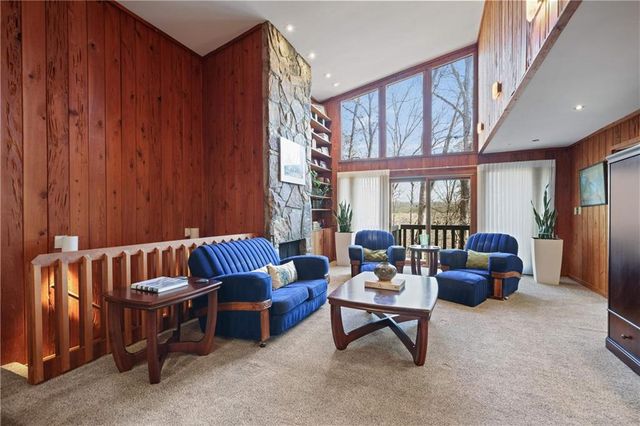 180 River Court Parkway, Sandy Springs, GA 30328