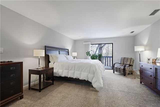 180 River Court Parkway, Sandy Springs, GA 30328