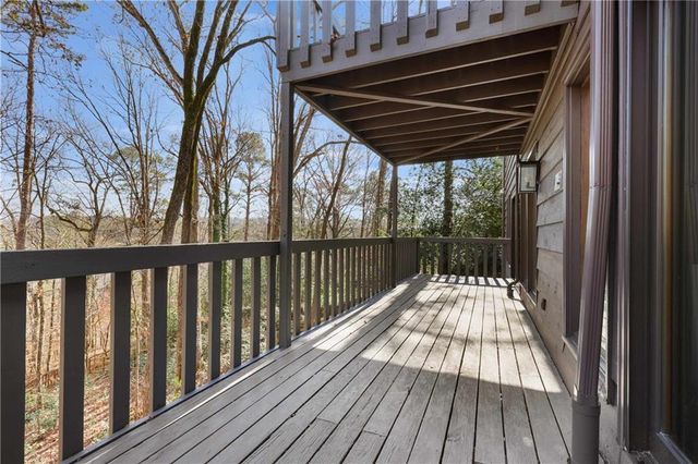 180 River Court Parkway, Sandy Springs, GA 30328