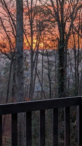 180 River Court Parkway, Sandy Springs, GA 30328