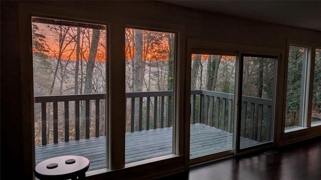 180 River Court Parkway, Sandy Springs, GA 30328