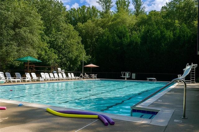 180 River Court Parkway, Sandy Springs, GA 30328