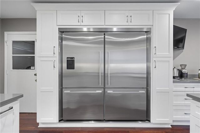 180 River Court Parkway, Sandy Springs, GA 30328