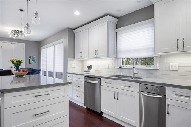 180 River Court Parkway, Sandy Springs, GA 30328