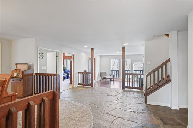 180 River Court Parkway, Sandy Springs, GA 30328