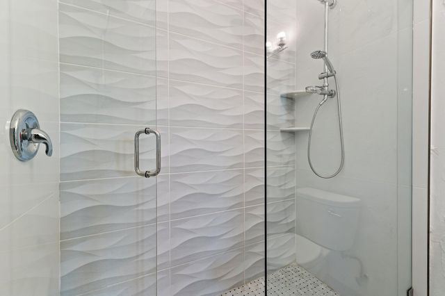 423 Avenida Alegre, West Palm Beach, FL 33405