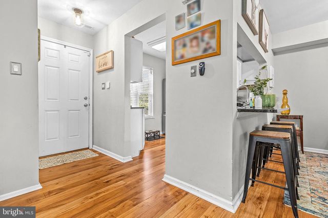 1005A HARWOOD CT, Mount Laurel, NJ 08054