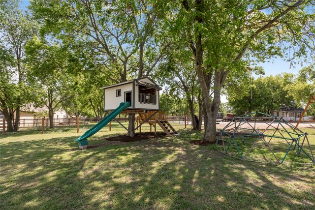 1131 Boaz Road, Fort Worth, TX 76052