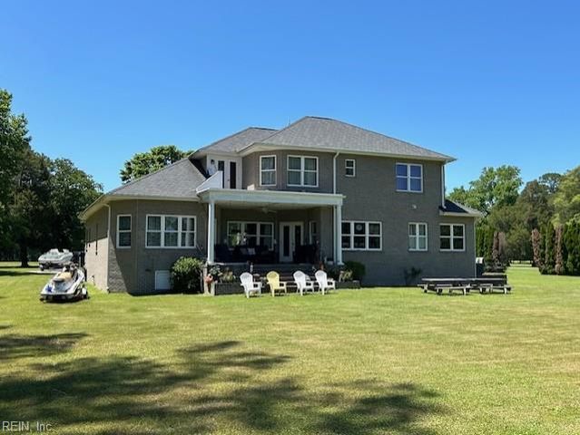 558 Seaford LN, Mathews, VA 23109