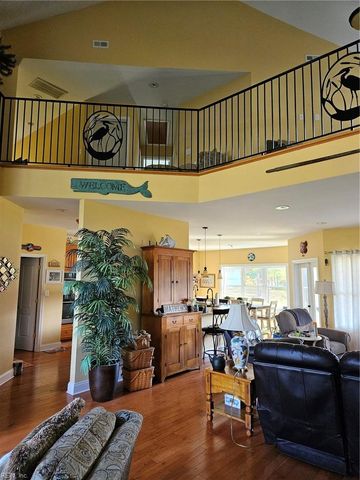 558 Seaford LN, Mathews, VA 23109