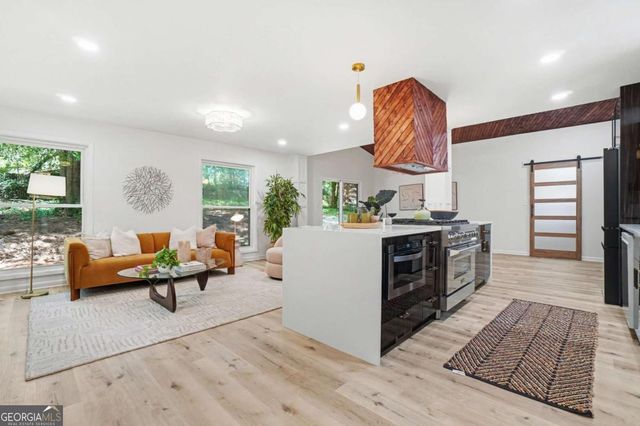 2784 Smithsonia Way, Tucker, GA 30084