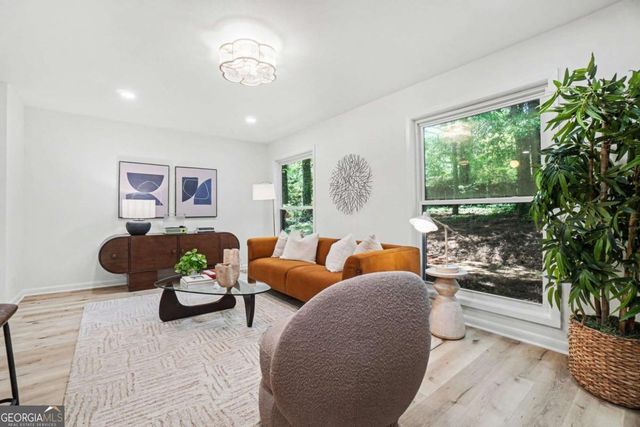 2784 Smithsonia Way, Tucker, GA 30084