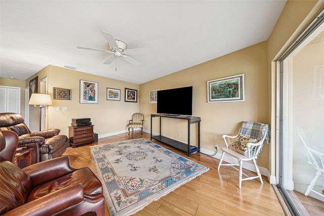 478 Tequesta Dr 206, Jupiter, FL 33469