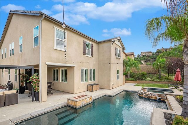 20530 Cheryl Lane, Saugus, CA 91350