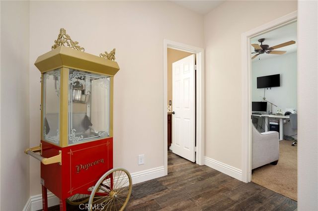 20530 Cheryl Lane, Saugus, CA 91350