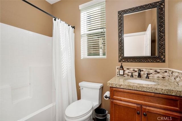 20530 Cheryl Lane, Saugus, CA 91350