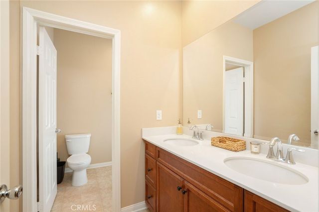 20530 Cheryl Lane, Saugus, CA 91350