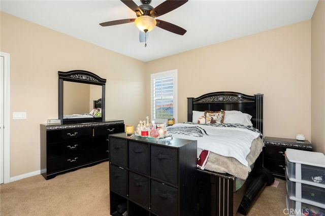 20530 Cheryl Lane, Saugus, CA 91350