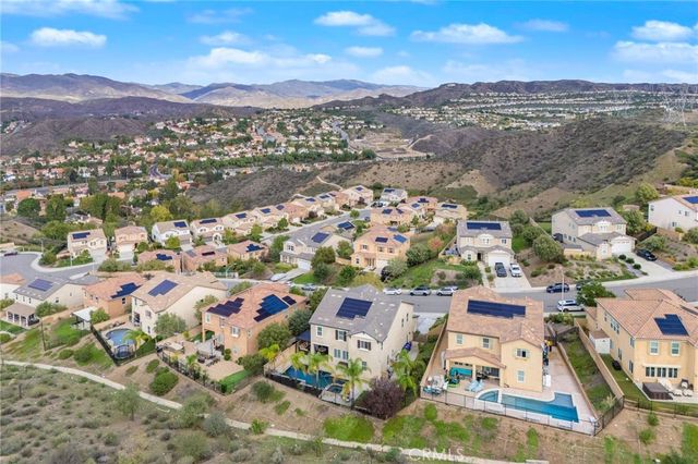 20530 Cheryl Lane, Saugus, CA 91350