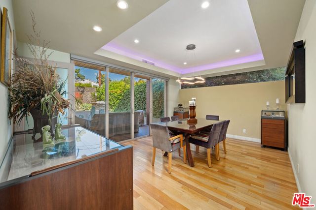 3260 Malcolm Avenue, Los Angeles, CA 90034