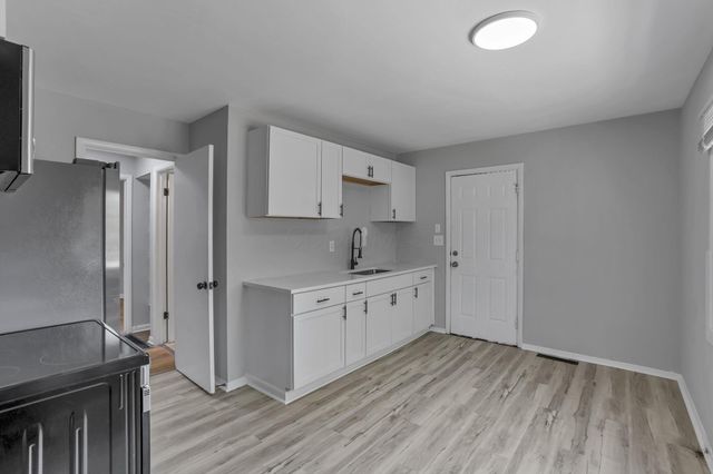 2344 Belcher Drive, Columbus, OH 43224