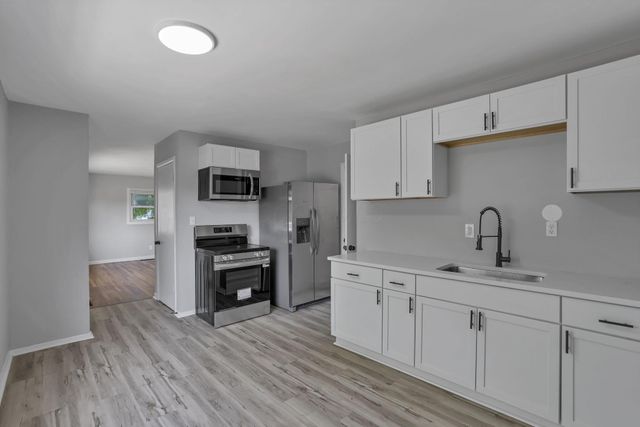 2344 Belcher Drive, Columbus, OH 43224