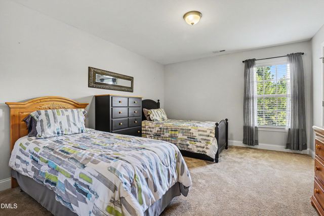 732 Lone Pine Loop, Fuquay Varina, NC 27526