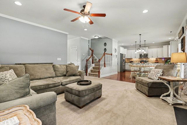 732 Lone Pine Loop, Fuquay Varina, NC 27526