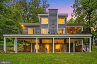 13549 HANGING ROCK LN, Lovettsville, VA 20180