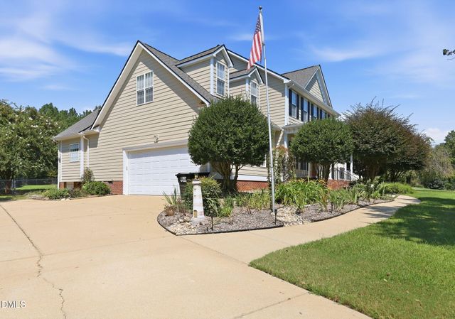 2725 Lautenberg Lane, Willow Springs, NC 27592