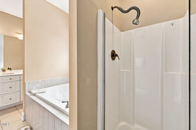 2725 Lautenberg Lane, Willow Springs, NC 27592