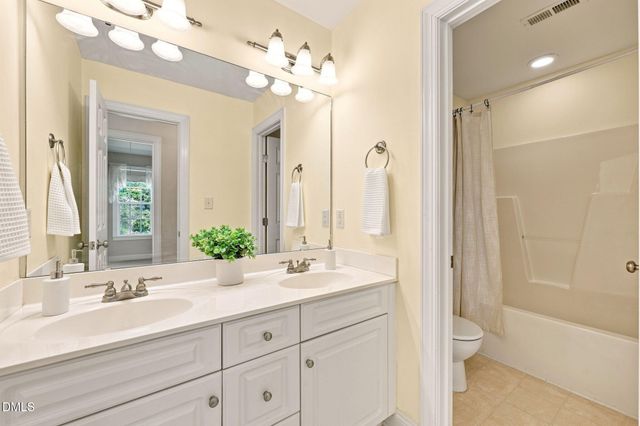 2725 Lautenberg Lane, Willow Springs, NC 27592