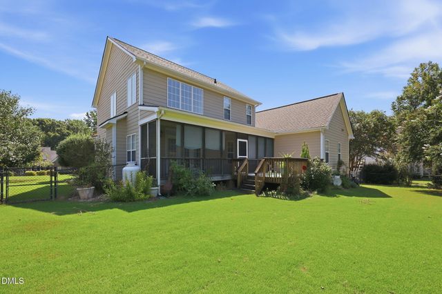 2725 Lautenberg Lane, Willow Springs, NC 27592