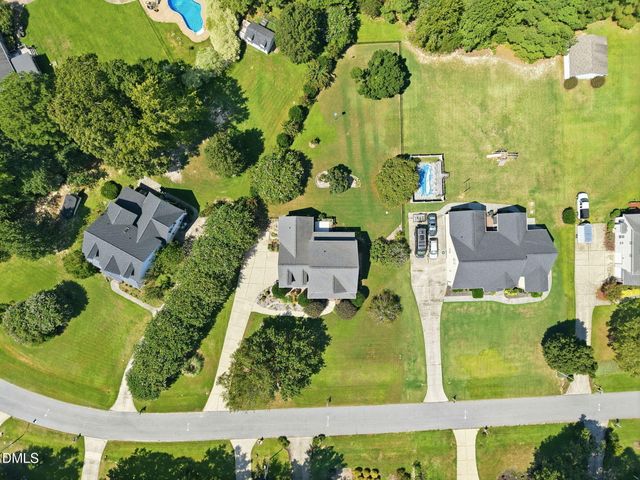 2725 Lautenberg Lane, Willow Springs, NC 27592
