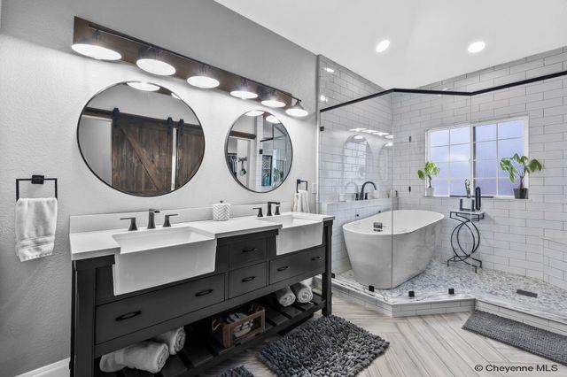 922 WEST DALE BLVD, Cheyenne, WY 82001