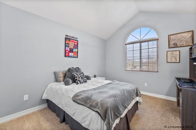 922 WEST DALE BLVD, Cheyenne, WY 82001