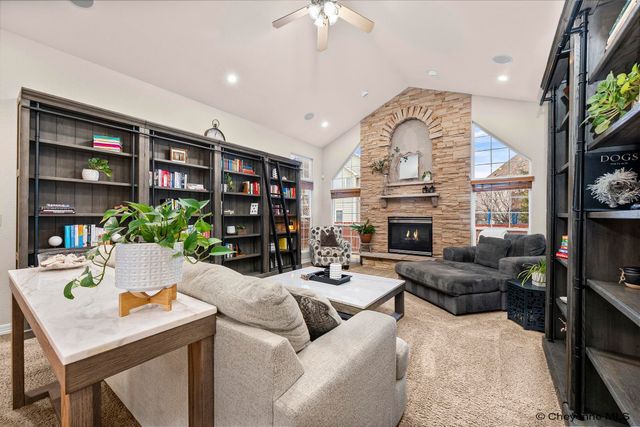 922 WEST DALE BLVD, Cheyenne, WY 82001