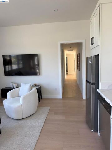 4759 Valpey Park Ave, Fremont, CA 94538