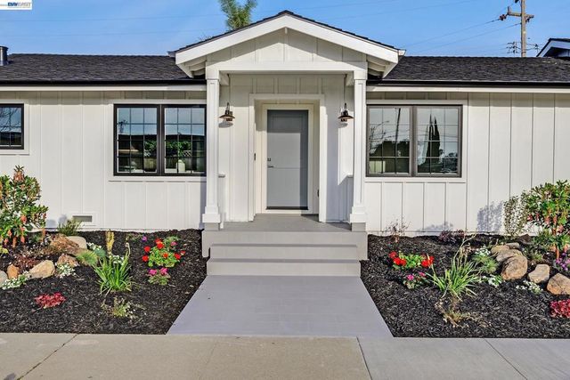 4759 Valpey Park Ave, Fremont, CA 94538