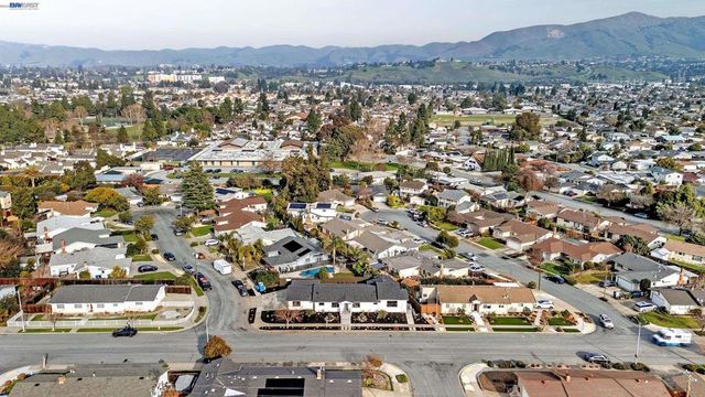4759 Valpey Park Ave, Fremont, CA 94538