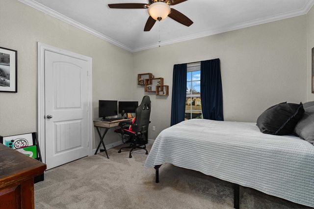 295 Towering Oaks Haven, Longview, TX 75602