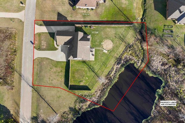 295 Towering Oaks Haven, Longview, TX 75602