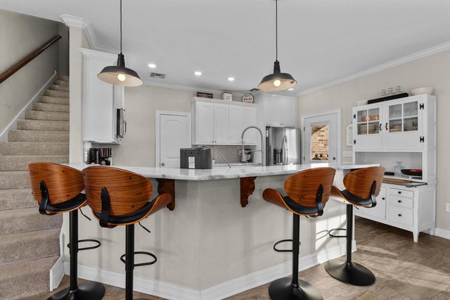 295 Towering Oaks Haven, Longview, TX 75602