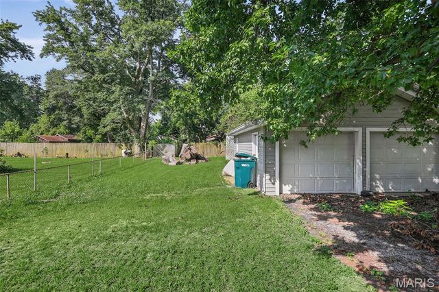 754 Leon Street, Cahokia, IL 62206