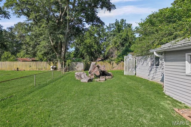 754 Leon Street, Cahokia, IL 62206