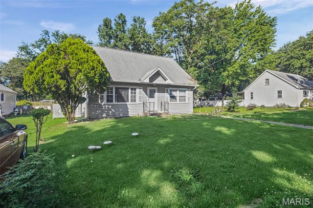 754 Leon Street, Cahokia, IL 62206