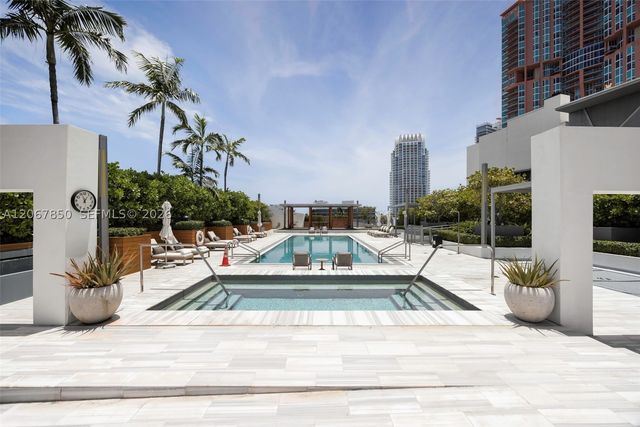 801 S Pointe Dr 301, Miami Beach, FL 33139