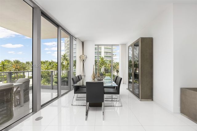801 S Pointe Dr 301, Miami Beach, FL 33139