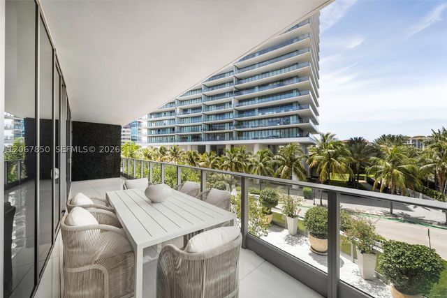 801 S Pointe Dr 301, Miami Beach, FL 33139