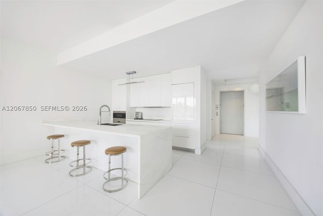 801 S Pointe Dr 301, Miami Beach, FL 33139